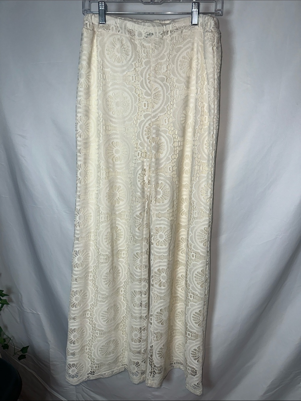 Karlie Cream Lace lined Wide-Leg Pants